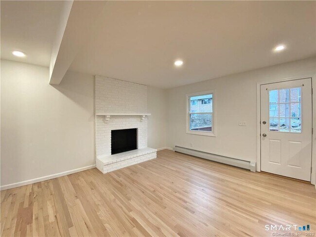 Photo - 56 Taylor Pl