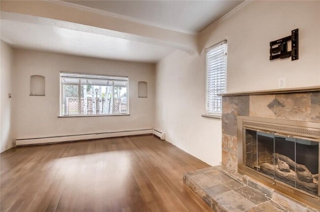 Photo - 3825 E 2nd Ave