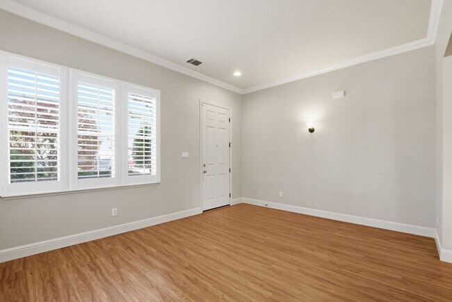 Photo - 4 Bed 3 Bath Single Family Home in Napa