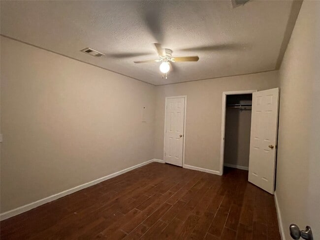 Photo - 7715 Rolling Ridge Dr