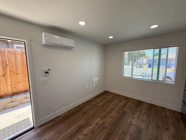 Photo - Newly Renovated Studio For Rent!