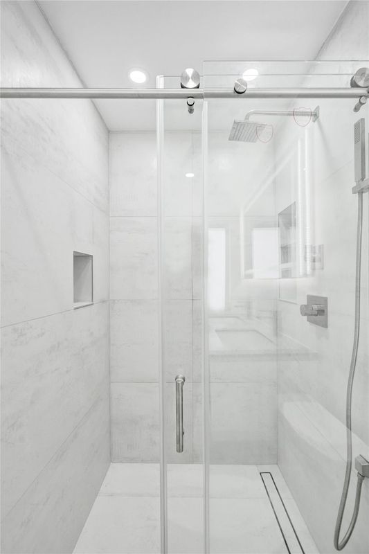 Photo - 1960 SE 5th Ct