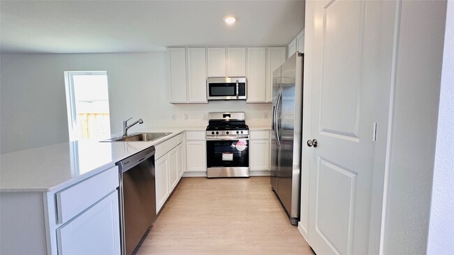 Photo - 113 Lisa Marie Dr