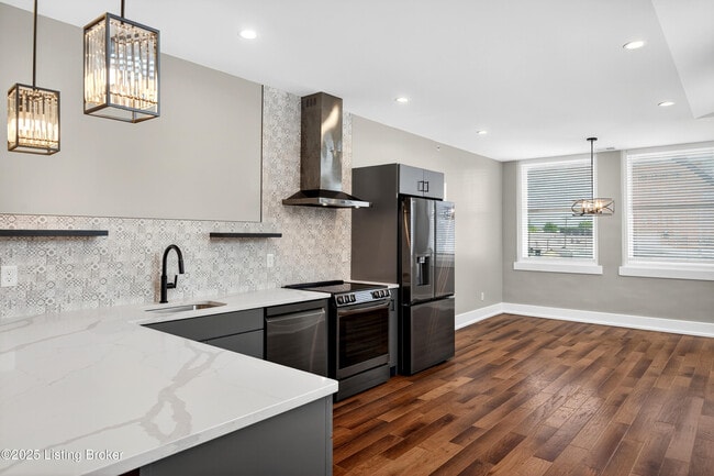 Photo - 1529 W Market St Unit 2