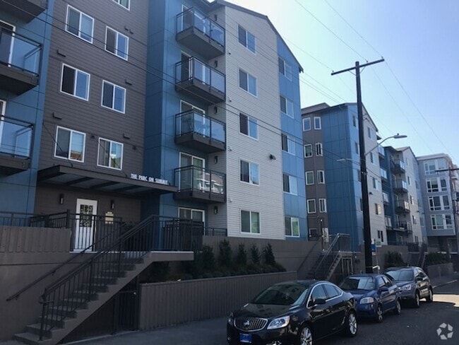 Building Photo - Live in the heart of Capitol Hill in this ... Rental