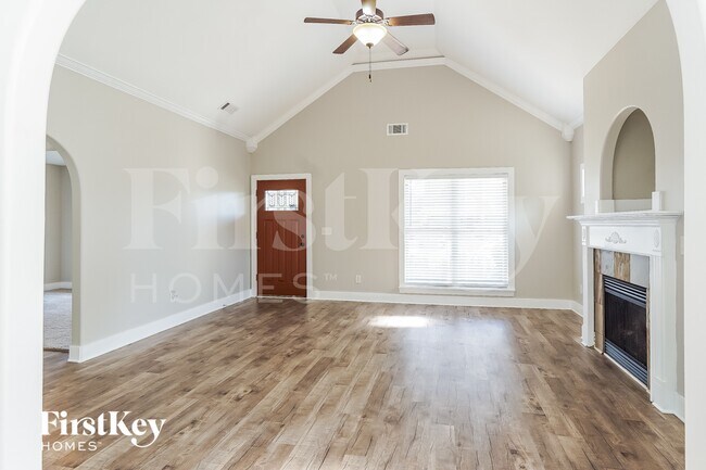 Photo - 236 Stonecreek Pl