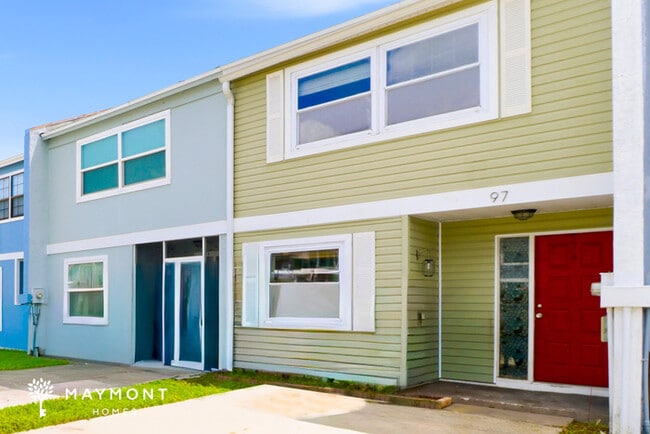Inviting 2-Bedroom Largo Townhome with Spacious Layout