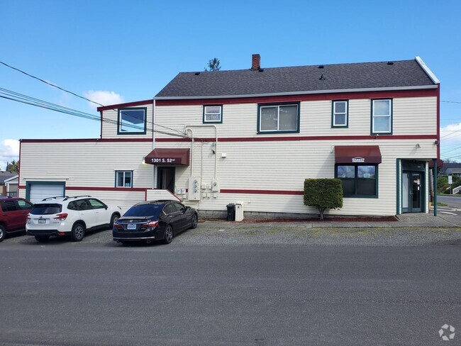 Building Photo - FG: 5046 Unit #2 Rental