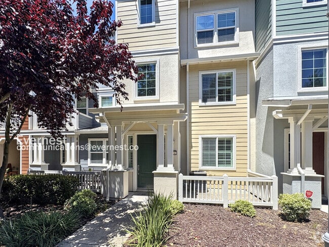 Building Photo - 3004 Maritime Way Rental