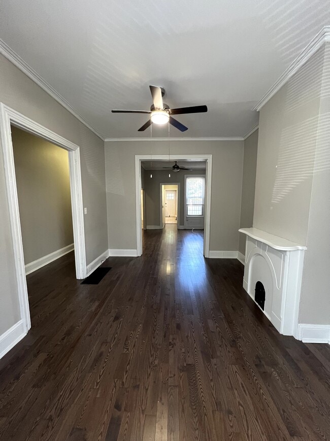 Photo - 4059 Sansom St
