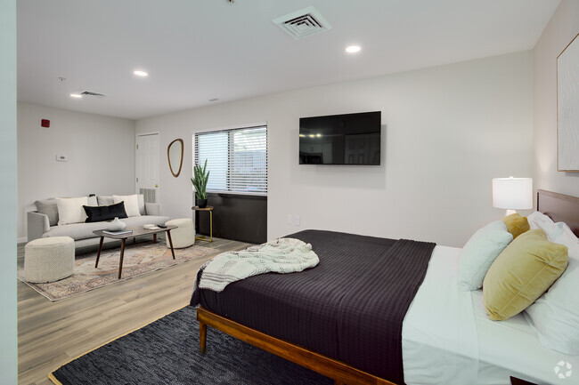 1BR, 1BA - 525SF