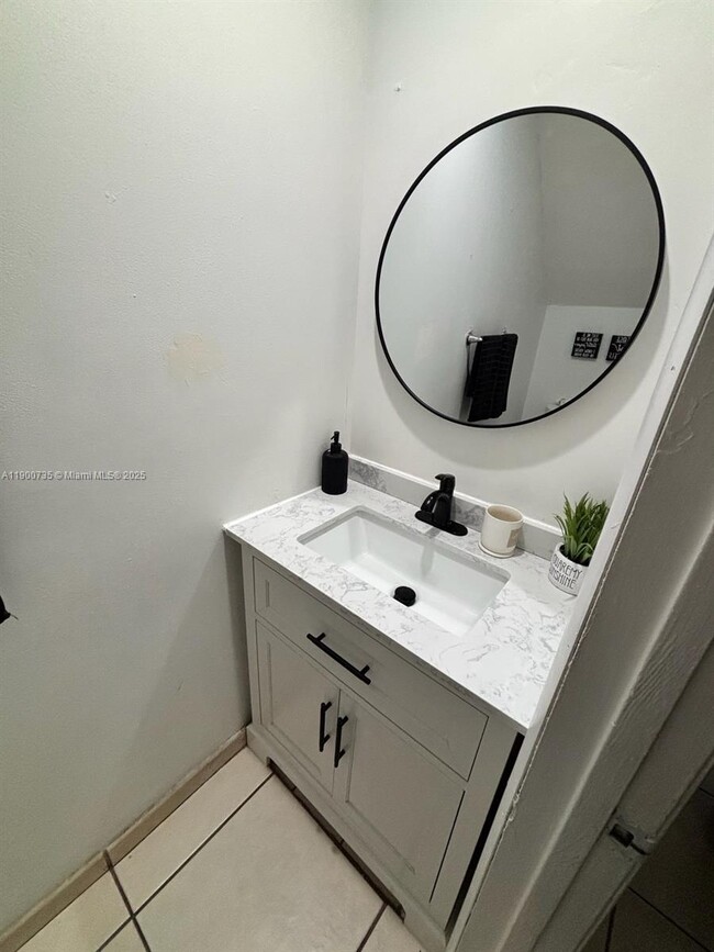 Photo - 401 SW 109th Ave Unidad 20