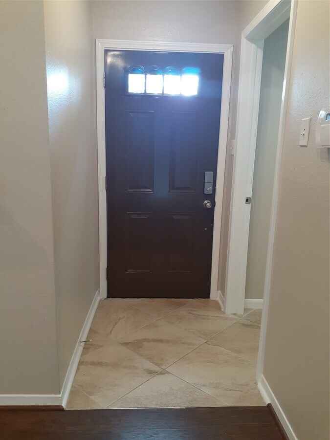 Photo - 3500 Tangle Brush Dr Unit 24