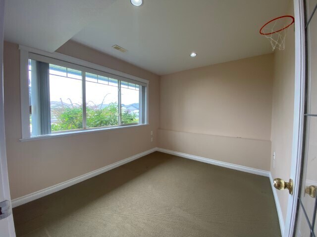 Photo - 5775 Bradbury Rd