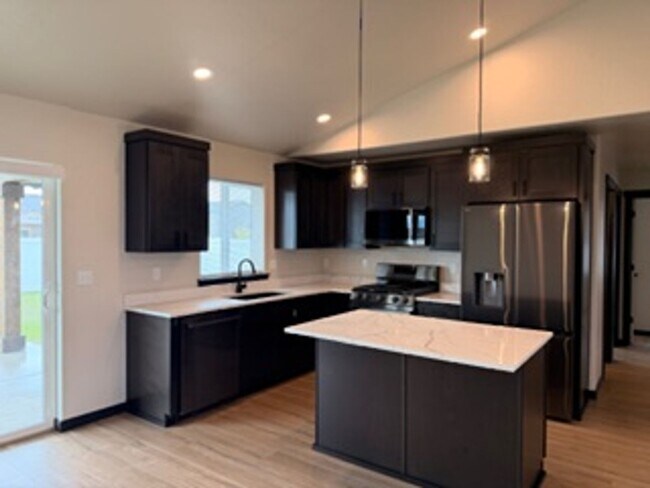 Photo - 12037 N Lennon Ln