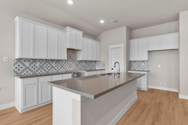 Photo - 2216 Inglenook Grv Dr