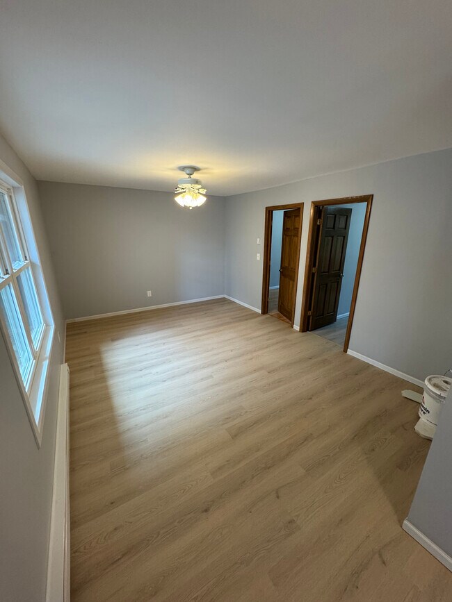 Photo - 19 Starr Ave