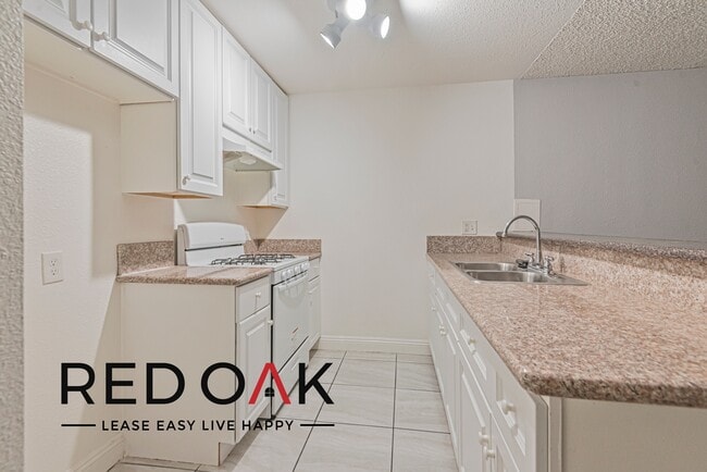 Photo - 227 E Ave 41 Unidad 109