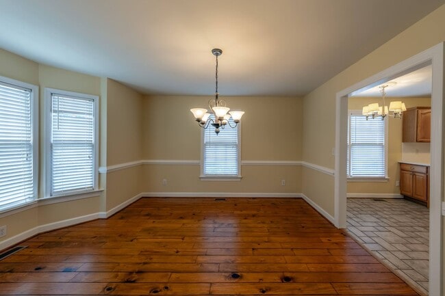 Photo - 2204 Palisade Ct