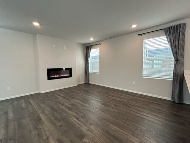 Photo - Brand New Construction! 3 bed/2.5 ba Townhome w/Updated Features!