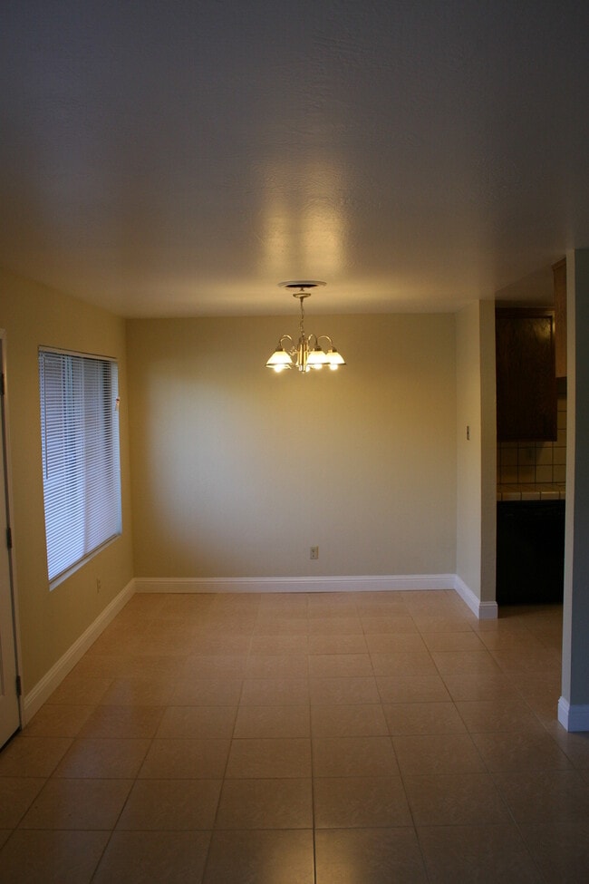 Photo - 7612 N Laurelglen Blvd Unit C