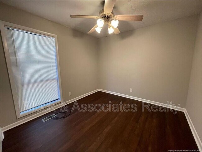 Photo - 6916 Kizer Dr
