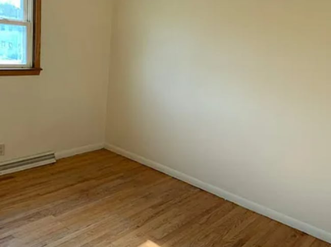 Photo - 5830 N 61st St Unit 5830 N 61st St