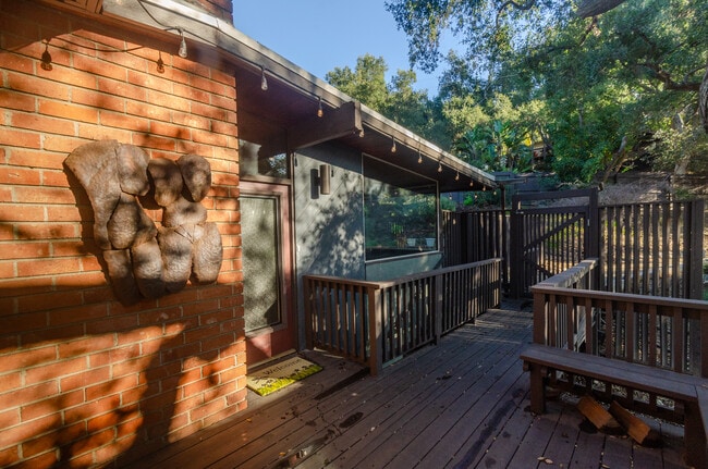 Photo - 9801 Shadow Island Dr House