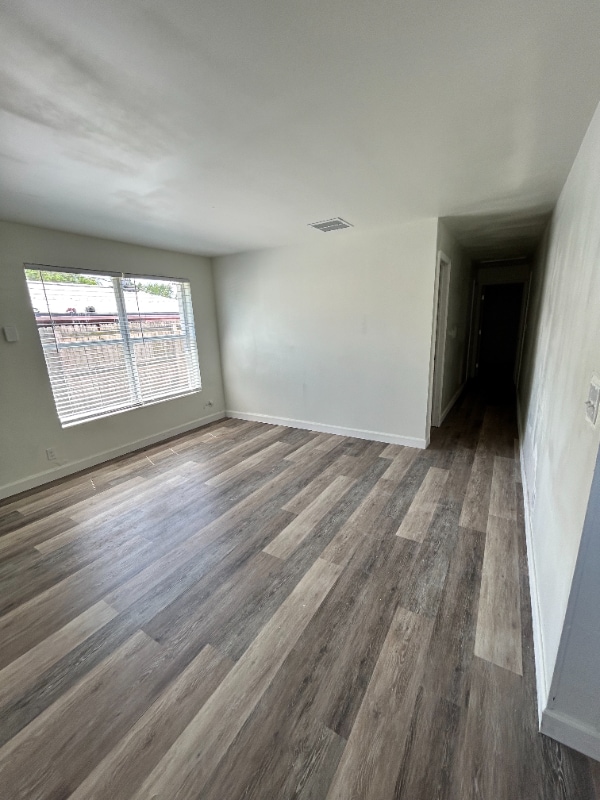 Photo - 3717 Pinewood Ave Casa