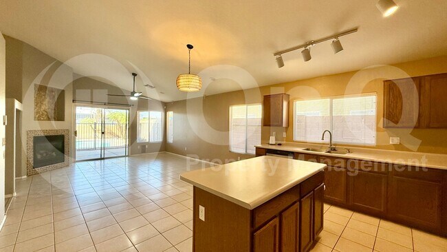 Photo - 3464 S Moccasin Trail