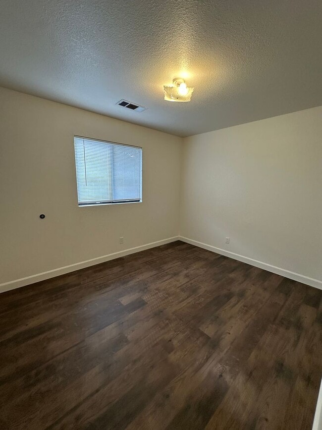 Photo - 3494 Magnums Way Unit 02