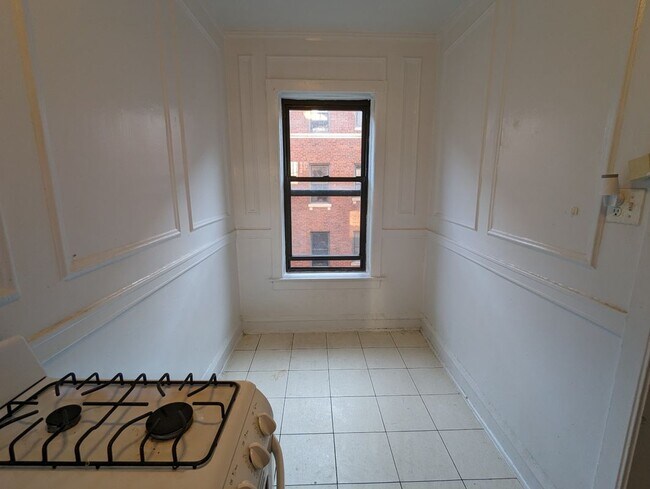2700 N Spaulding Ave Unit 3312-2AA