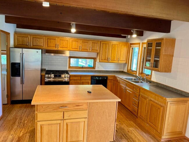 Photo - 1700 Cooper Ave S House