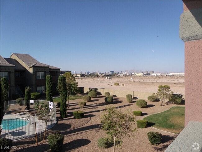Building Photo - 7255 W Sunset Rd Unit 2102 Rental