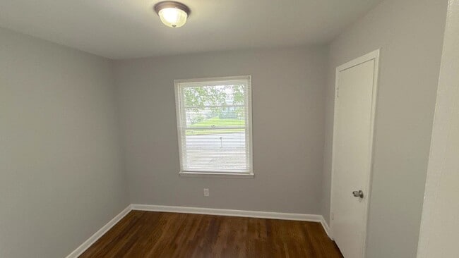 Photo - 2208 Cassie Ave