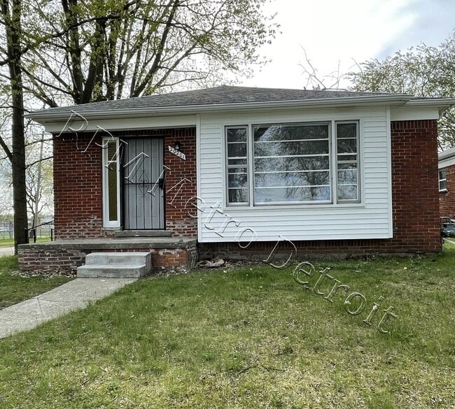 Photo - 20201 Grandville Ave Casa