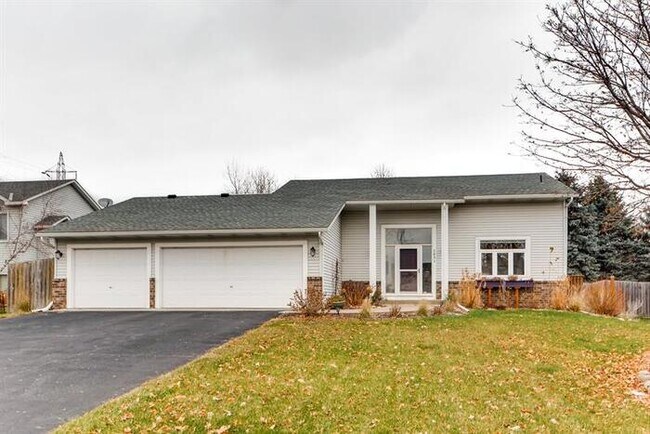 2831 Carver Park Cir, Woodbury, MN, 55125 - 2831 Carver Park Cir, Woodbury, MN, 55125 House