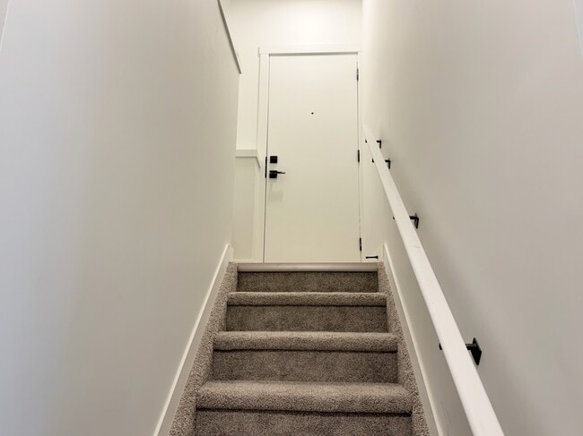 Photo - 10545 126 St NW Unit 6