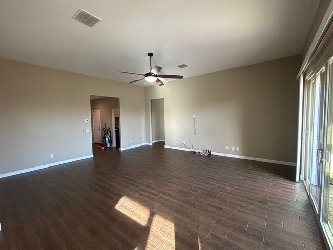 Photo - 26105 N 137th Ln