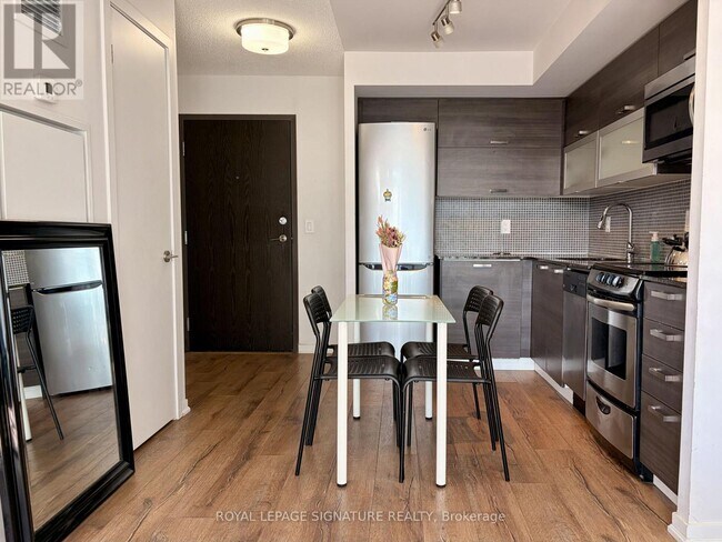 Photo - 36 Lisgar St Unité 2018