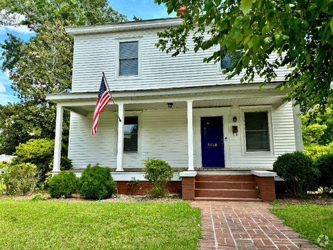 Building Photo - 3549 N Main St Rental