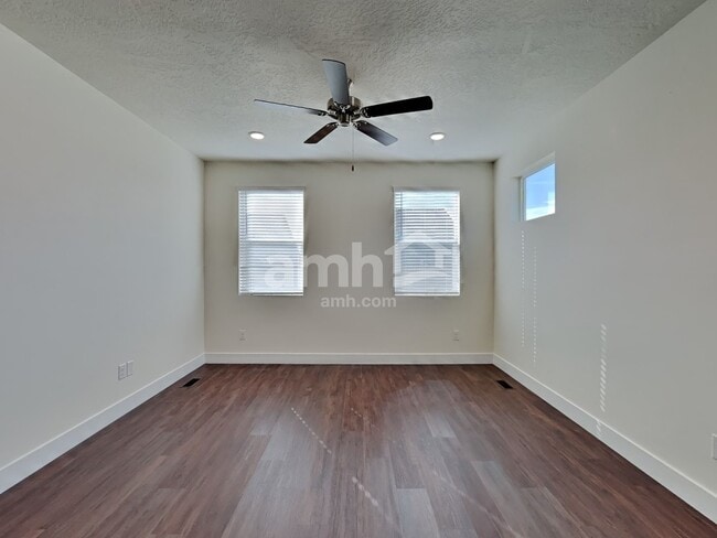 Photo - 3100 N Vigo Ave