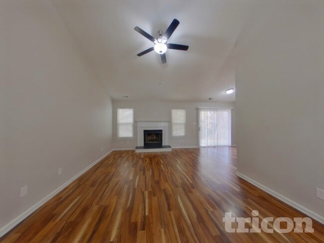 Photo - 11006 White Stag Dr