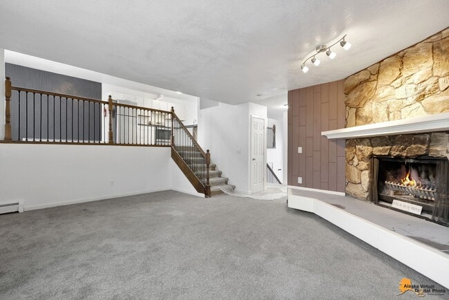 Building Photo - 4011 E Turnagain Blvd Unit 4