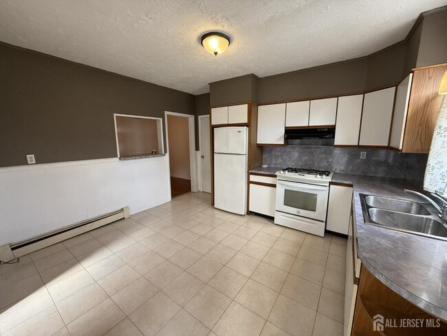 Photo - 251 Henry St Unit 1