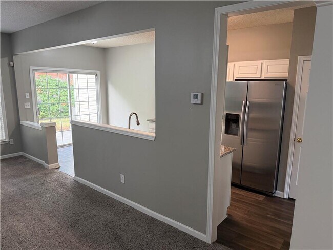 Photo - 2815 Ashleigh Ln