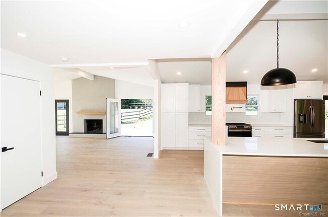 Photo - 11 Fairmount Dr