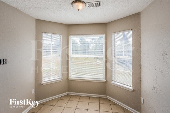 Photo - 4668 Amanda Oaks Cir S