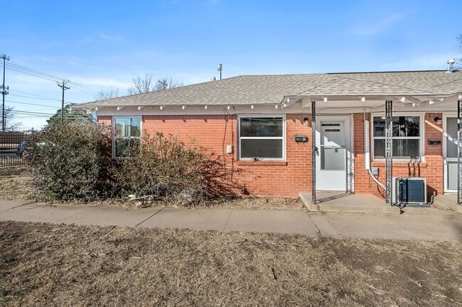 Photo - 2306 SW 8th Ave Unit 2306 SW 8th Ave #1