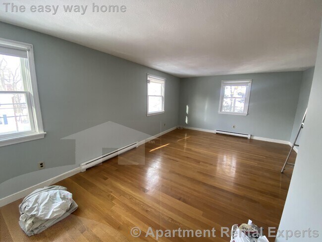 92 Sylvia St